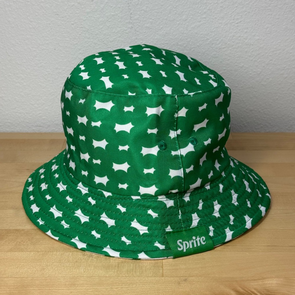 Sprite Reversible Bucket Hat Green White Geometric Starburst Print Sun Hat